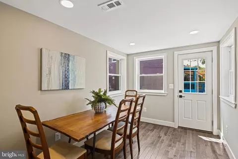 1107 W 40th St, Baltimore, MD 21211 photo 9