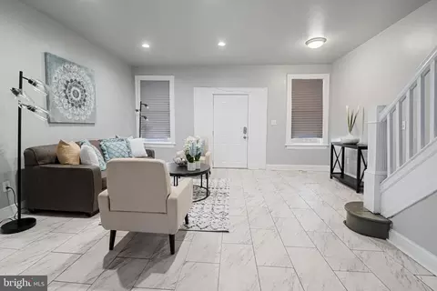 2725 Baker St, Baltimore, MD 21216