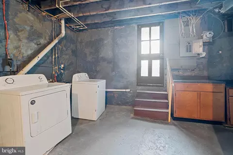 2725 Baker St, Baltimore, MD 21216 photo 11