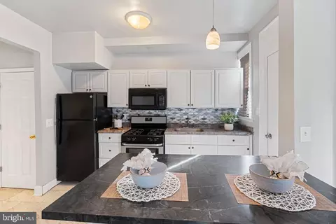 2725 Baker St, Baltimore, MD 21216 photo 7