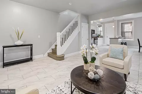 2725 Baker St, Baltimore, MD 21216 photo 3