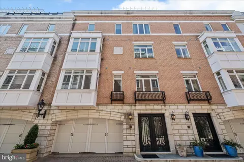 641 Ponte Villas S #129, Baltimore, MD 21230