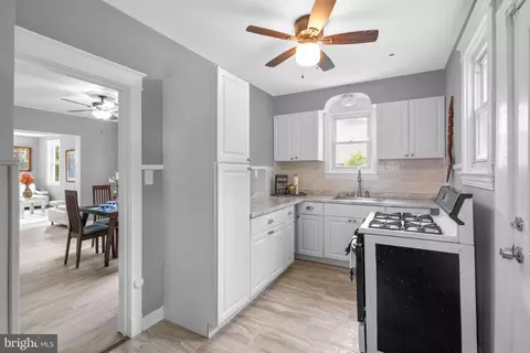 6106 Bertram Ave, Baltimore, MD 21214 photo 9