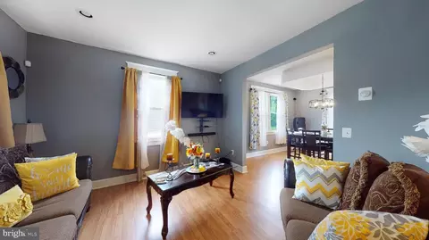 4907 Ivanhoe Ave, Baltimore, MD 21212 photo 5