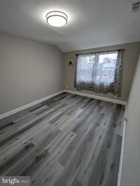 2011 E Belvedere Ave, Baltimore, MD 21239 photo 8