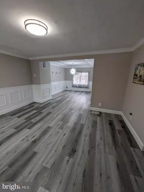 2011 E Belvedere Ave, Baltimore, MD 21239 photo 2
