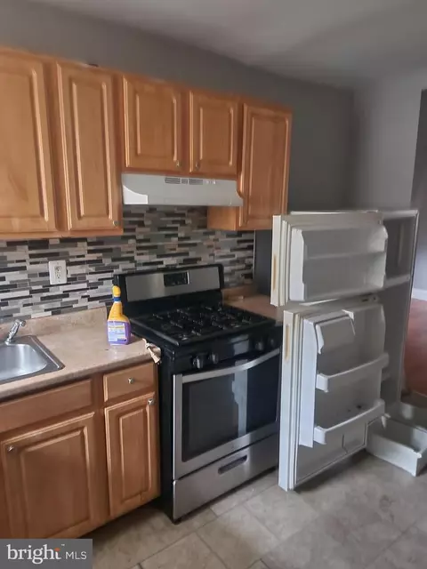 2434 E Preston St, Baltimore, MD 21213 photo 7