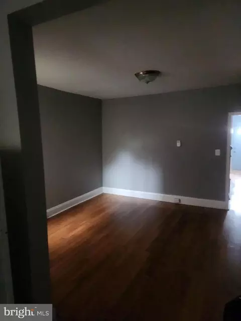 2434 E Preston St, Baltimore, MD 21213 photo 4