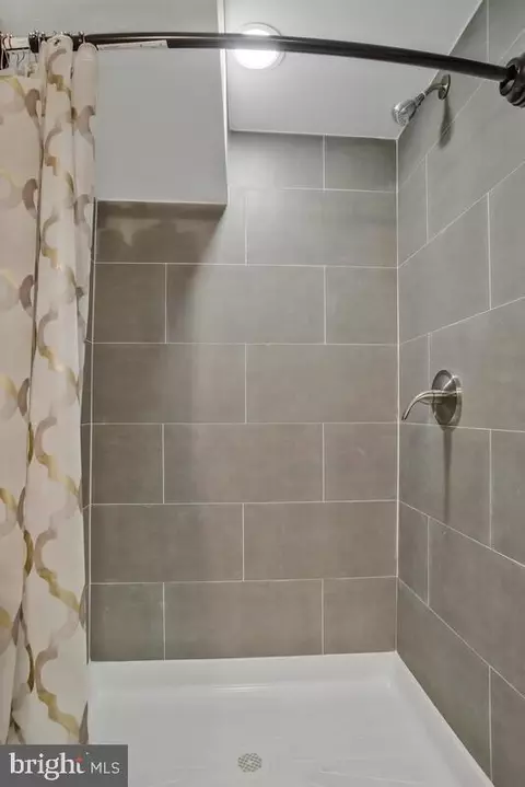 1635 N Spring St, Baltimore, MD 21213 photo 32