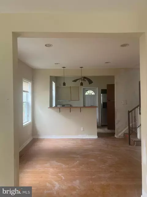 3009 Wayne, Baltimore, MD 21207 photo 3