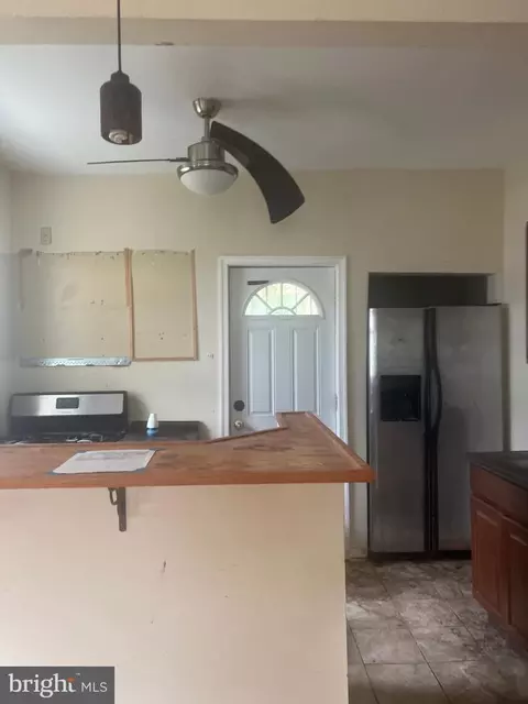3009 Wayne, Baltimore, MD 21207 photo 4