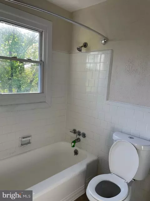 6101 Macbeth Dr, Baltimore, MD 21239 photo 16