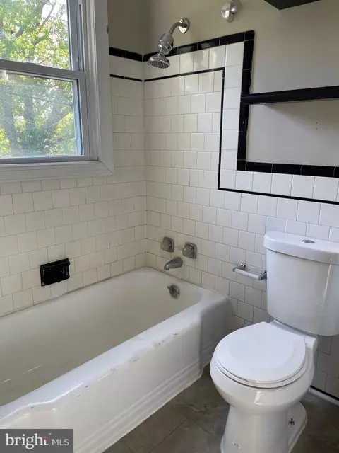 6101 Macbeth Dr, Baltimore, MD 21239 photo 32
