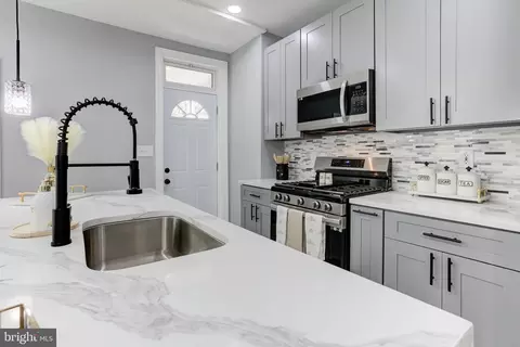 601 E 38th St, Baltimore, MD 21218 photo 20