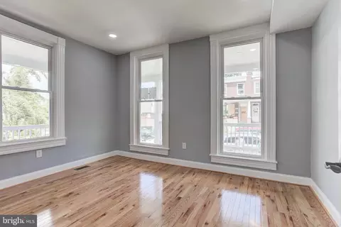 601 E 38th St, Baltimore, MD 21218 photo 14
