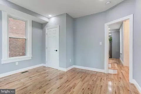 601 E 38th St, Baltimore, MD 21218 photo 13
