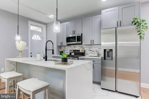 601 E 38th St, Baltimore, MD 21218 photo 18