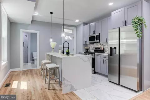 601 E 38th St, Baltimore, MD 21218 photo 17