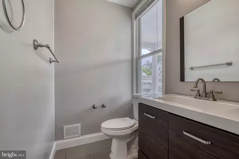 2822 Christopher Ave, Baltimore, MD 21214 photo 21