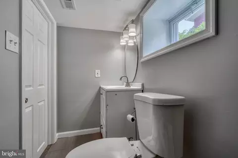 2822 Christopher Ave, Baltimore, MD 21214 photo 54