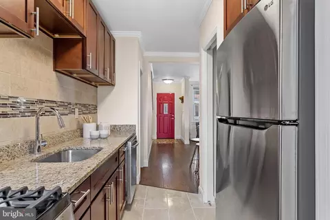 3575 Juneway, Baltimore, MD 21213 photo 8