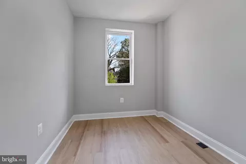 655 Dumbarton Ave, Baltimore, MD 21218 photo 20