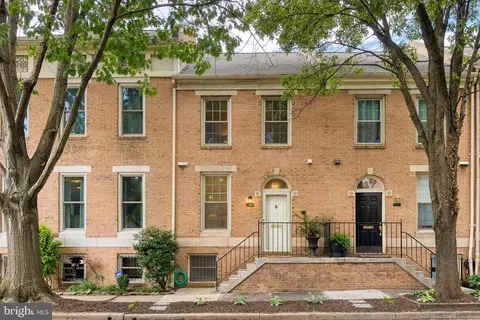 1220 S Curley St, Baltimore, MD 21224