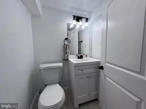3505 Dennlyn Rd, Baltimore, MD 21215 photo 34