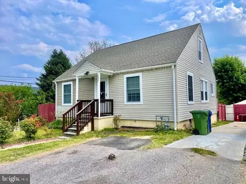 4821 Hazelwood Ave, Baltimore, MD 21206