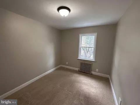 4047 Cedardale Rd, Baltimore, MD 21215 photo 6