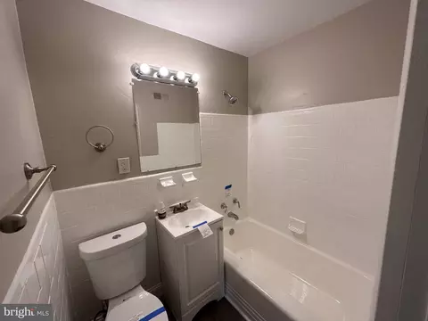 4047 Cedardale Rd, Baltimore, MD 21215 photo 13