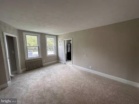 4047 Cedardale Rd, Baltimore, MD 21215 photo 3