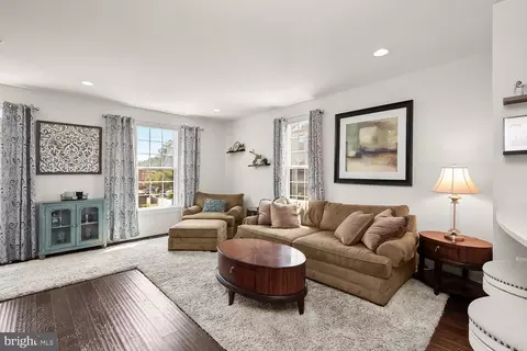 4200 Skyview, Baltimore, MD 21211 photo 10