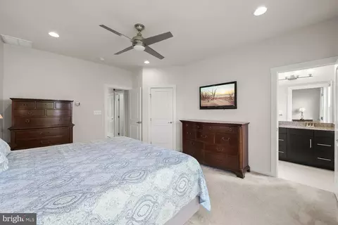 4200 Skyview, Baltimore, MD 21211 photo 27