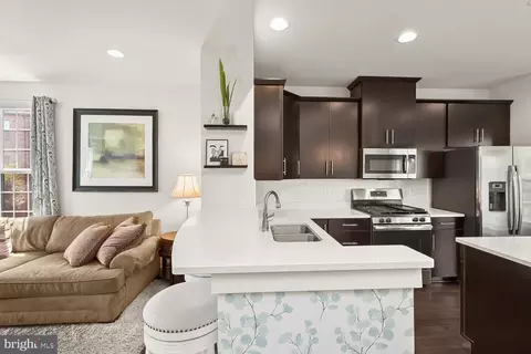 4200 Skyview, Baltimore, MD 21211 photo 15
