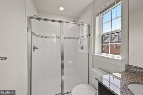 4200 Skyview, Baltimore, MD 21211 photo 29
