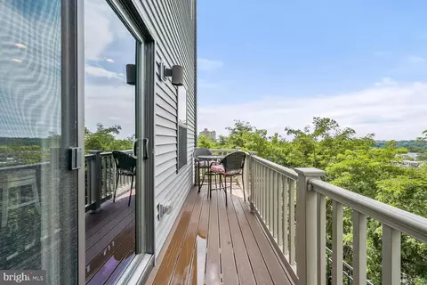 4200 Skyview, Baltimore, MD 21211 photo 24