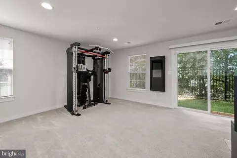 4200 Skyview, Baltimore, MD 21211 photo 5