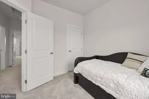 4200 Skyview, Baltimore, MD 21211 photo 33