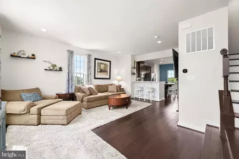 4200 Skyview, Baltimore, MD 21211 photo 12