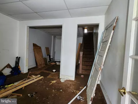 1526 E 28th St, Baltimore, MD 21218 photo 3