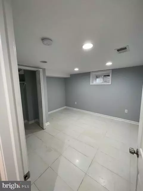 4702 Catalpha Rd, Baltimore, MD 21214 photo 38