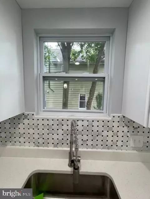 4702 Catalpha Rd, Baltimore, MD 21214 photo 12