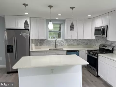 4702 Catalpha Rd, Baltimore, MD 21214 photo 7