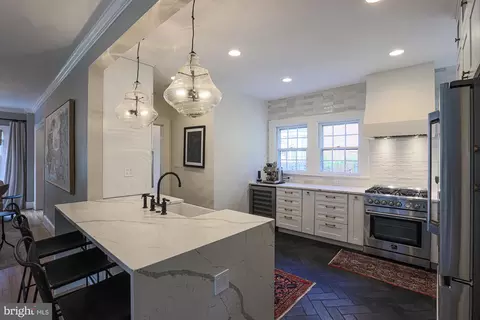 330 Tunbridge Rd, Baltimore, MD 21212 photo 17