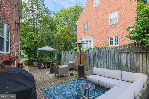 330 Tunbridge Rd, Baltimore, MD 21212 photo 6