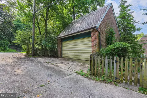 330 Tunbridge Rd, Baltimore, MD 21212 photo 7