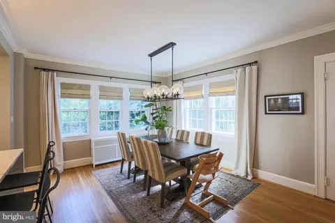 330 Tunbridge Rd, Baltimore, MD 21212 photo 12