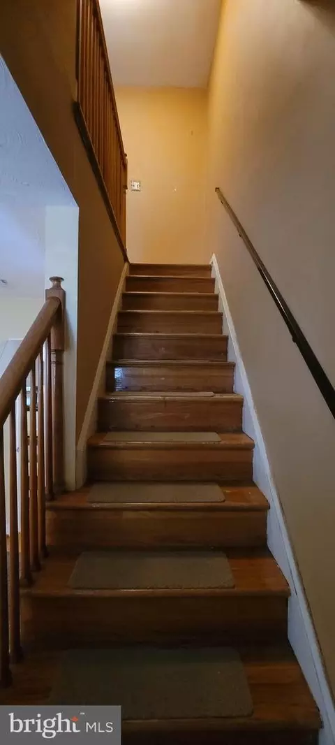 4605 Coleherne Rd, Baltimore, MD 21229 photo 15