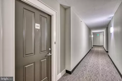 414 Water St #2401, Baltimore, MD 21202